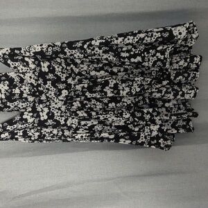 Express Black And White Floral Top-S